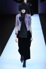 ジョルジオ アルマーニ 2018年秋冬コレクション - 小さなひねりを集めて作る味のある雰囲気｜写真97