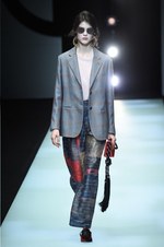 ジョルジオ アルマーニ 2018年秋冬コレクション - 小さなひねりを集めて作る味のある雰囲気｜写真26