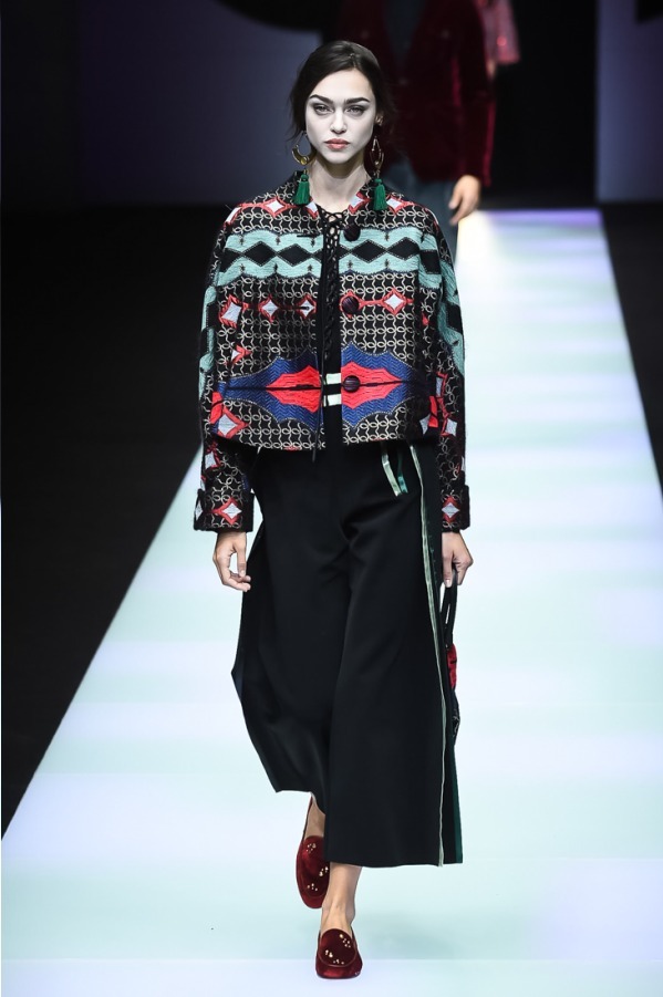 ジョルジオ アルマーニ(Giorgio Armani) 2018-19年秋冬ウィメンズコレクション シルエット - 写真64