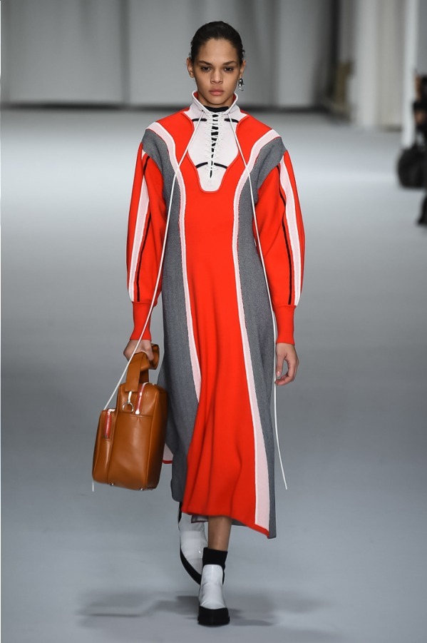 スポーツマックス(SPORTMAX) 2018-19年秋冬ウィメンズコレクション シルエット - 写真42