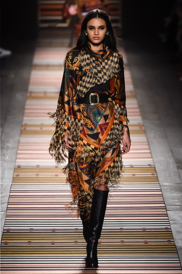 エトロ(ETRO) 2018-19年秋冬ウィメンズコレクション シルエット - 写真11