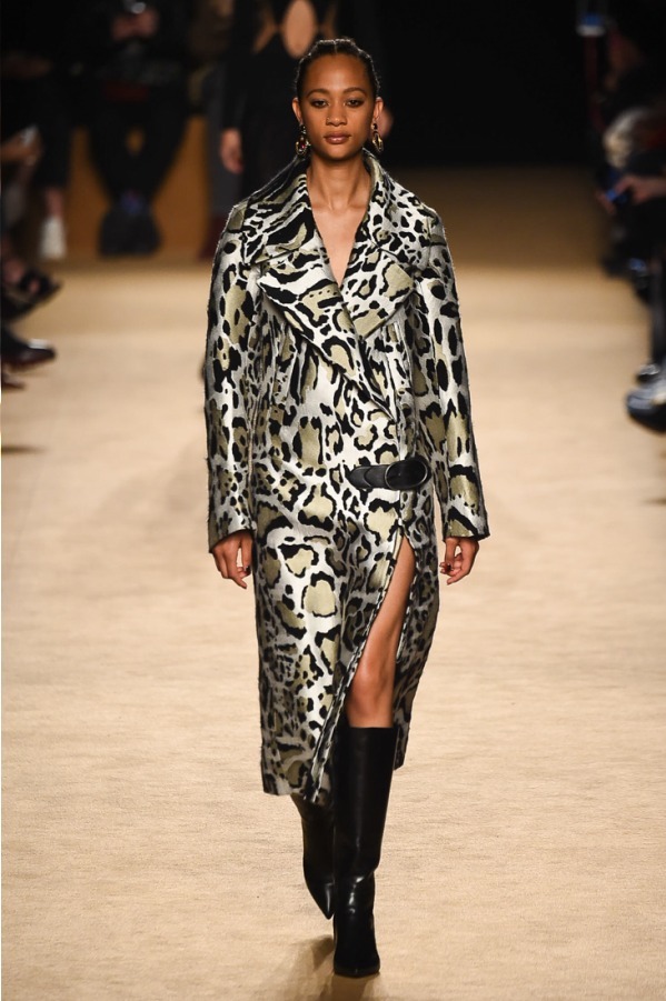 ロベルト カヴァリ(roberto cavalli) 2018-19年秋冬ウィメンズコレクション  - 写真7