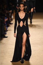 ロベルト カヴァリ 2018-19年秋冬コレクション - グラムロックの雰囲気を纏って｜写真8