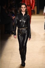 ロベルト カヴァリ 2018-19年秋冬コレクション - グラムロックの雰囲気を纏って｜写真28