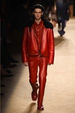 ロベルト カヴァリ 2018-19年秋冬コレクション - グラムロックの雰囲気を纏って｜写真29