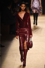 ロベルト カヴァリ 2018-19年秋冬コレクション - グラムロックの雰囲気を纏って｜写真57