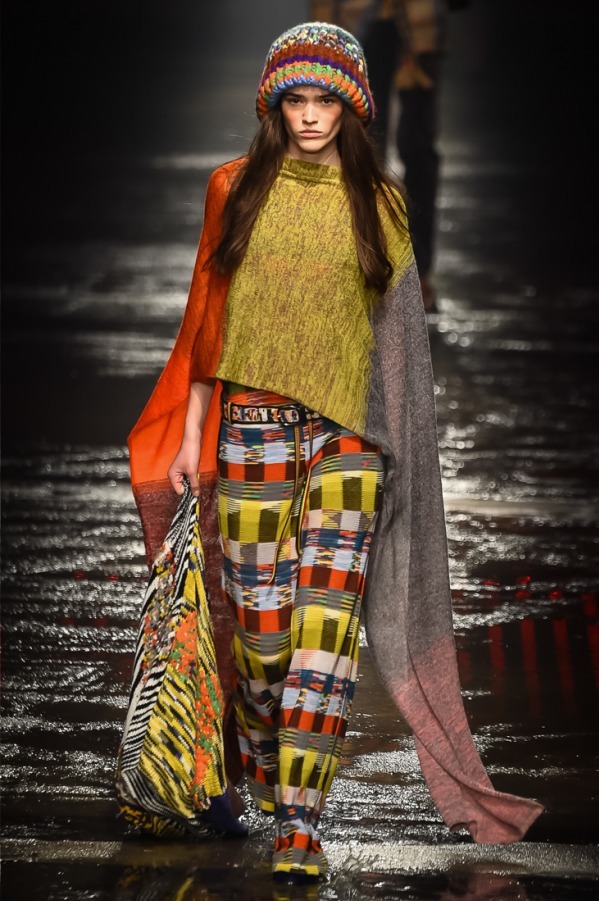 ミッソーニ(Missoni) 2018-19年秋冬ウィメンズ&メンズコレクション シルエット - 写真8