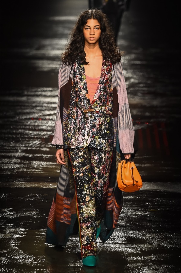 ミッソーニ(Missoni) 2018-19年秋冬ウィメンズ&メンズコレクション シルエット - 写真16