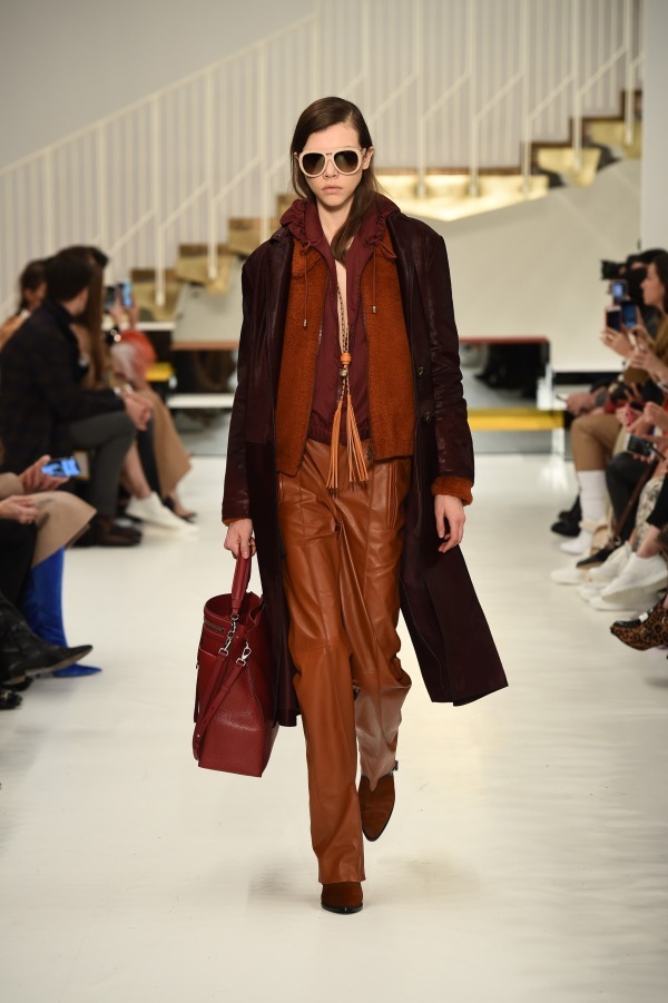 トッズ(TOD'S) 2018-19年秋冬ウィメンズコレクション  - 写真15