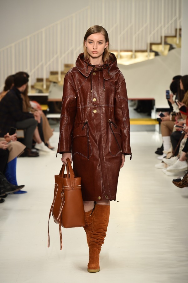 トッズ(TOD'S) 2018-19年秋冬ウィメンズコレクション  - 写真21