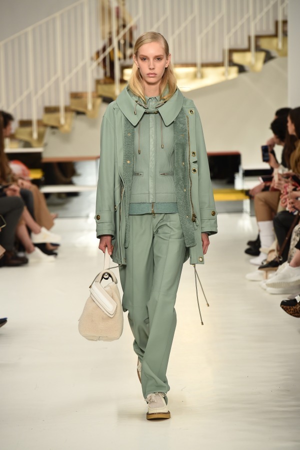 トッズ(TOD'S) 2018-19年秋冬ウィメンズコレクション  - 写真32