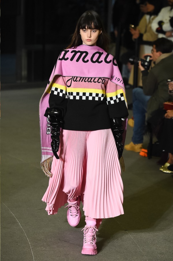 エムエスジーエム(MSGM) 2018-19年秋冬ウィメンズコレクション  - 写真28