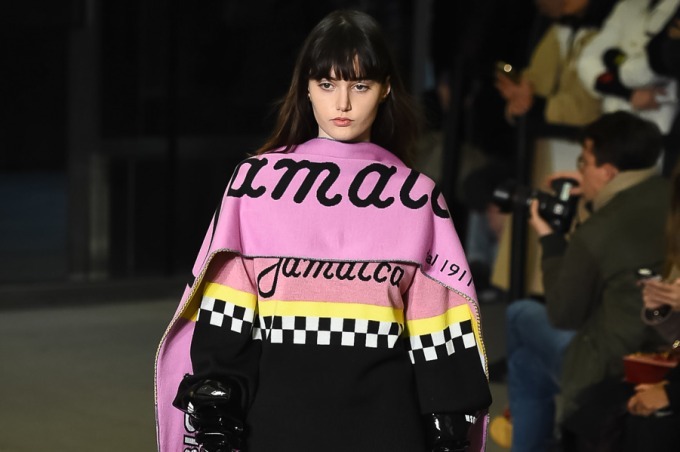 エムエスジーエム(MSGM) コレクション ファッションプレス