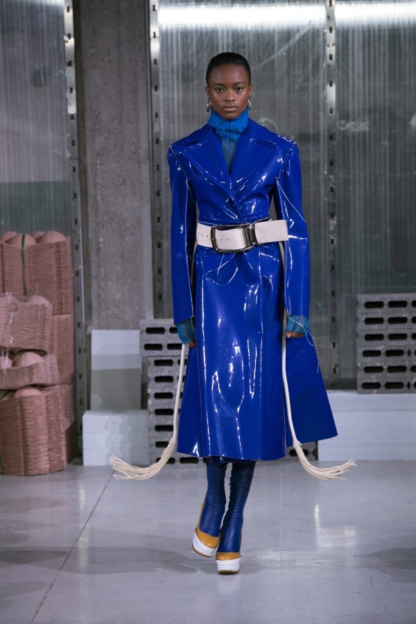 マルニ(MARNI) 2018-19年秋冬ウィメンズコレクション - ファッションプレス