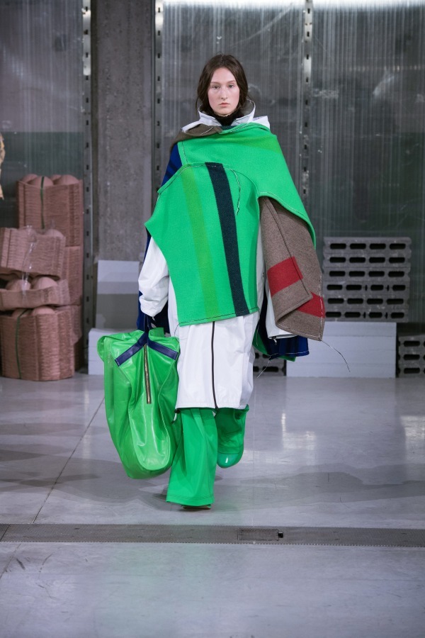 マルニ(MARNI) 2018-19年秋冬ウィメンズコレクション  - 写真11