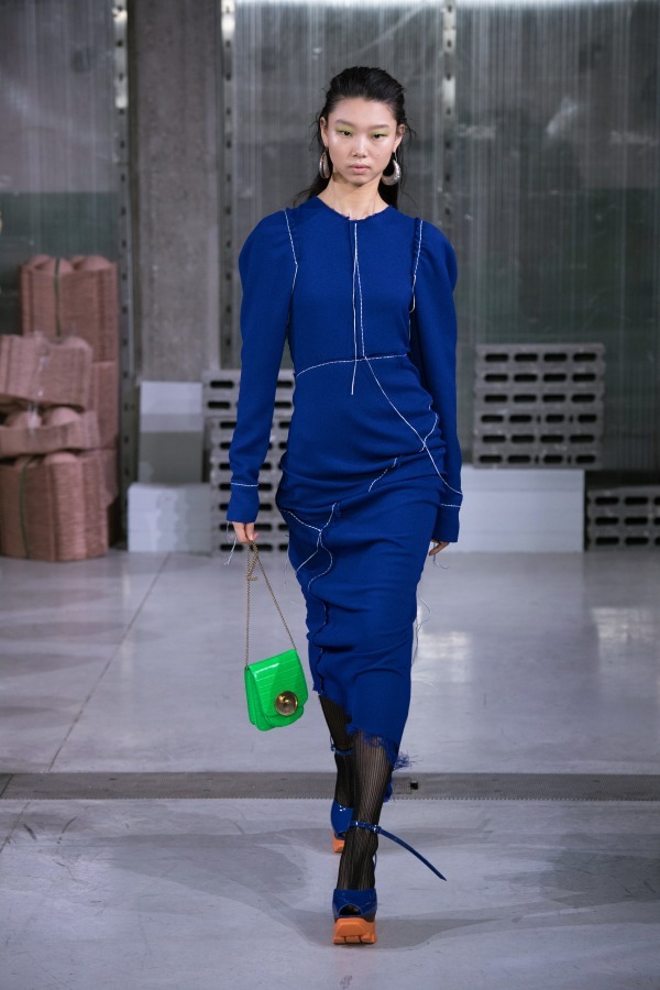 マルニ(MARNI) 2018-19年秋冬ウィメンズコレクション  - 写真28