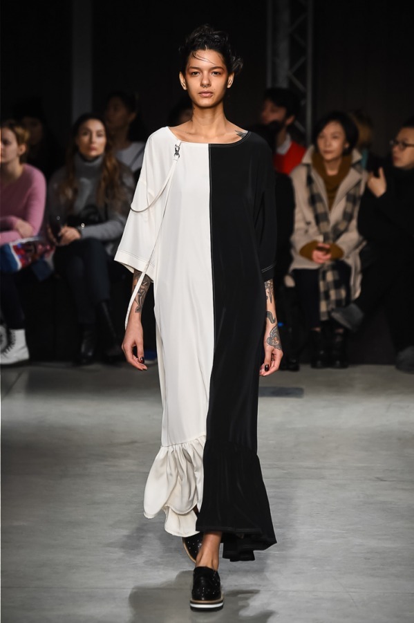 ウジョー 2018-19年秋冬<span>コレクション</span> - 写真11