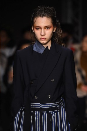 ウジョー 2018-19年秋冬コレクション - パターンの遊びで崩しを楽しむブリティッシュ・トラッド｜写真22