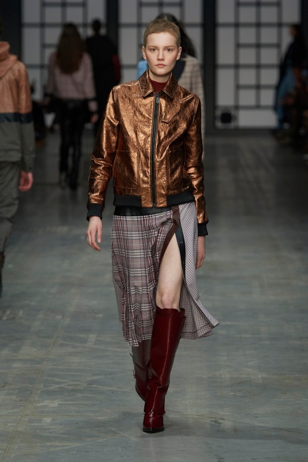トラサルディ(TRUSSARDI) 2018-19年秋冬ウィメンズ&メンズコレクション  - 写真48