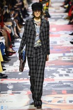 ディオール 2018-19年秋冬コレクション -  自由を主張しファッションを心から楽しもう｜写真15