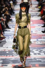 ディオール 2018-19年秋冬コレクション -  自由を主張しファッションを心から楽しもう｜写真26
