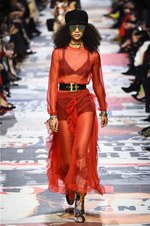 ディオール 2018-19年秋冬コレクション -  自由を主張しファッションを心から楽しもう｜写真31