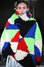 アンリアレイジ 2018-19年秋冬コレクション - 光が露わにするのは実像か虚像か｜写真19