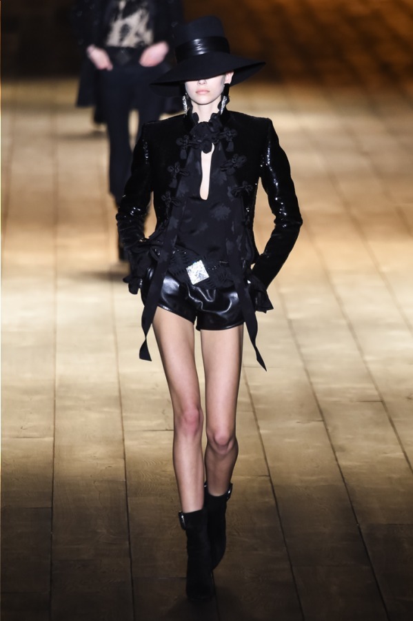 サンローラン(Saint Laurent) 2018-19年秋冬ウィメンズコレクション