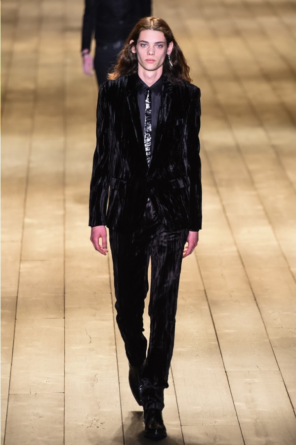 サンローラン(Saint Laurent) 2018-19年秋冬ウィメンズコレクション シルエット - 写真31