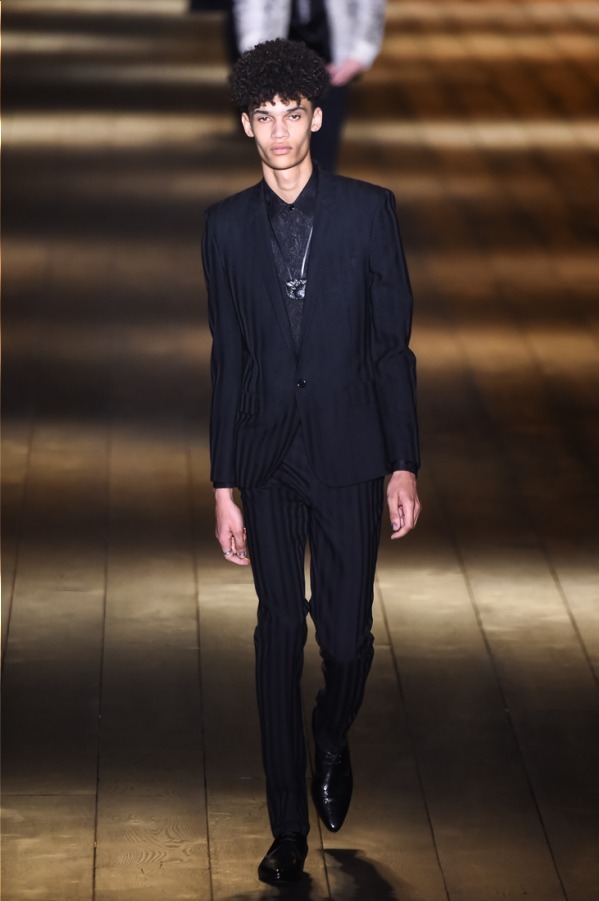 サンローラン(Saint Laurent) 2018-19年秋冬ウィメンズコレクション シルエット - 写真44