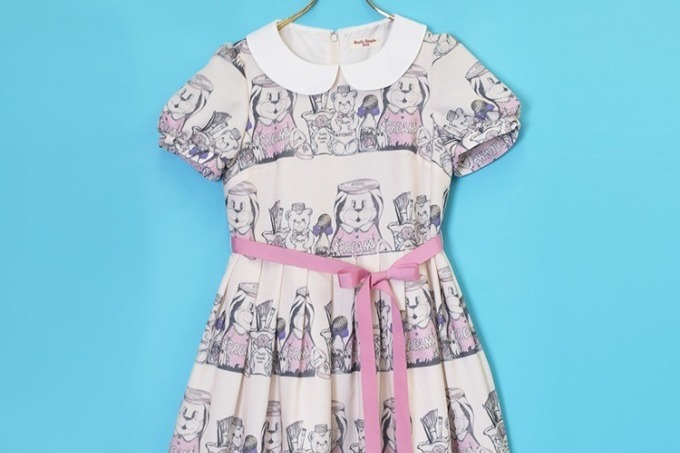 ガーリー｜エミリーテンプルキュート「マイ ドレッサー」パステルカラーでメイク道具を描いたワンピース