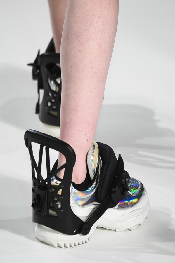 新品超人気 稀少サイズ2018/19SS メゾン·マルジェラ 八の字