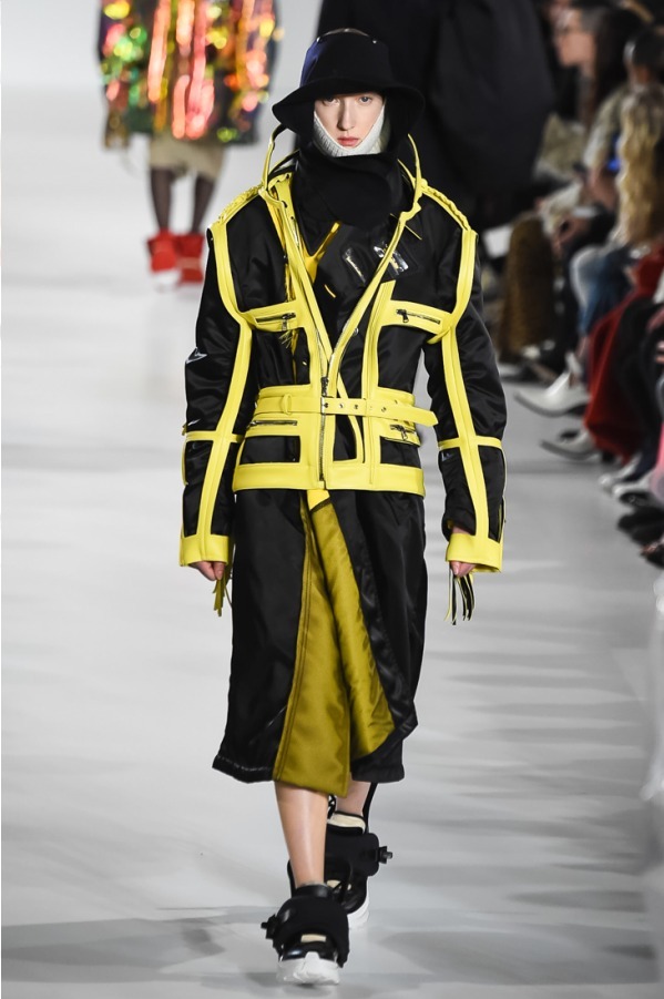 メゾン マルジェラ(Maison Margiela) 2018-19年秋冬ウィメンズ