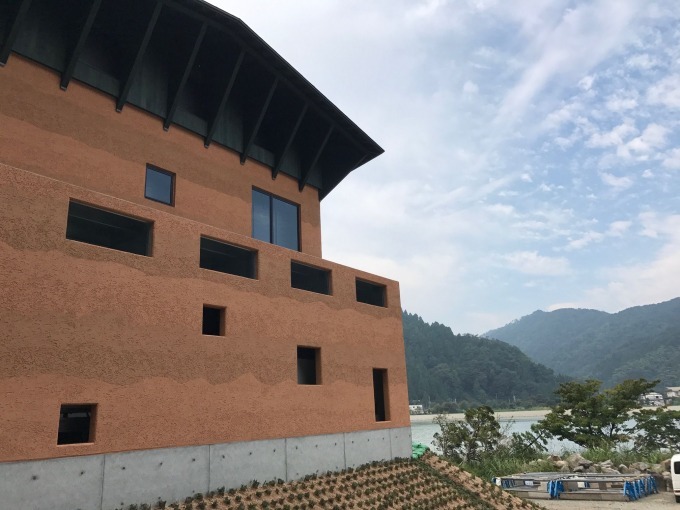 兵庫県最大の石の博物館「玄武洞ミュージアム」が刷新、化石など4,000点余りを収蔵する観光施設へ｜写真7
