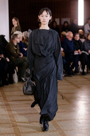 ルメール(LEMAIRE) 2018-19年秋冬ウィメンズコレクション  - 写真11