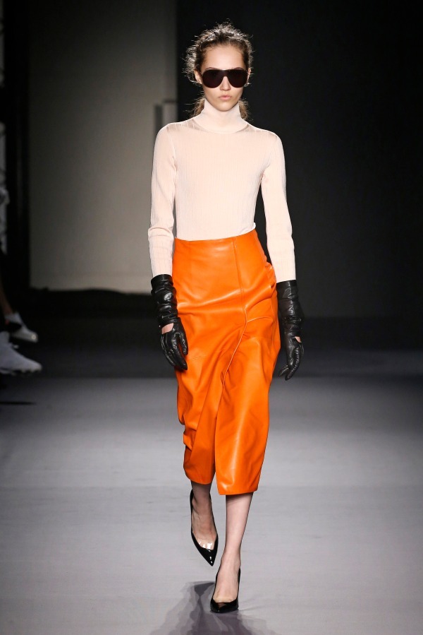 オレンジのロングスカートを使ったコーディネート - 写真22