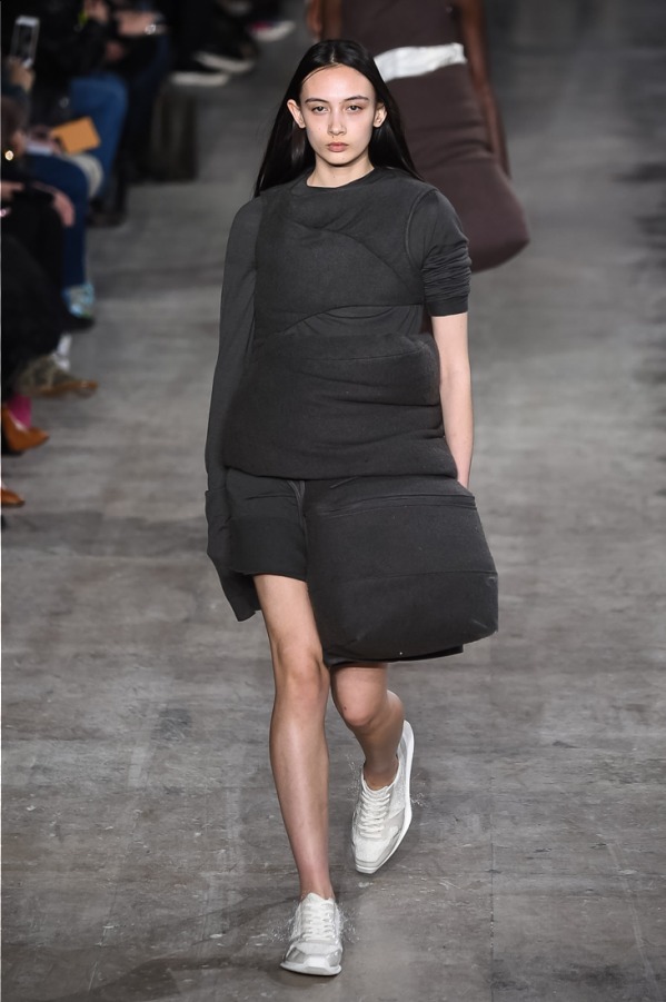 リック・オウエンス(Rick Owens) 2018-19年秋冬ウィメンズコレクション  - 写真9