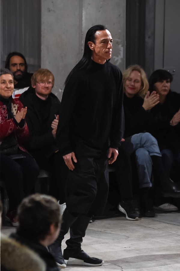 リック・オウエンス(Rick Owens) 2018-19年秋冬ウィメンズコレクション シルエット - 写真41