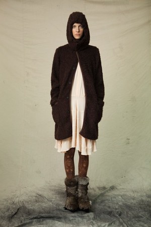 ZUCCa(ズッカ) 2012-13年秋冬コレクション - 森の持つ優しさや温もり、厳しさを描く｜写真8