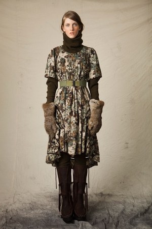 ZUCCa(ズッカ) 2012-13年秋冬コレクション - 森の持つ優しさや温もり、厳しさを描く｜写真17