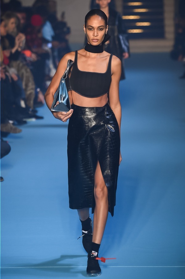 オフ-ホワイト  2018-19年秋冬<span>コレクション</span> - 写真15