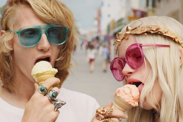 グッチ「モノカラースタイル」