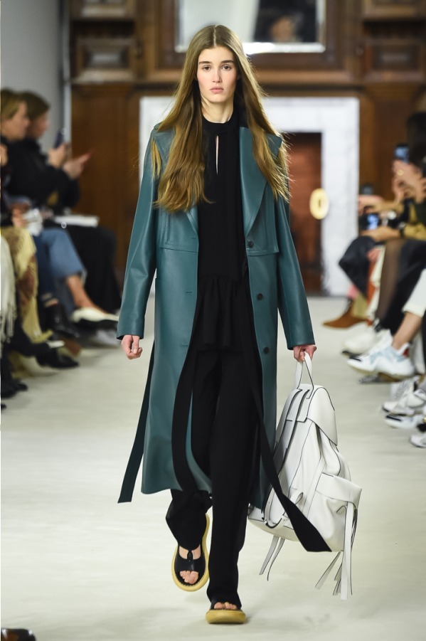 ロエベ(LOEWE) 2018-19年秋冬ウィメンズコレクション  - 写真8