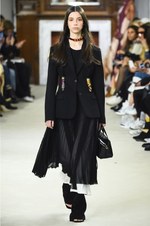 ロエベ 2018-19年秋冬コレクション - 上質な生活は彼女の審美眼から生まれる｜写真61