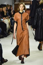 ロエベ 2018-19年秋冬コレクション - 上質な生活は彼女の審美眼から生まれる｜写真64