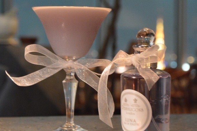 ペンハリガン×六本木レストラン「ザ ムーン」伝説の愛の物語をイメージしたオリジナルカクテル