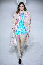 バルマン 2018-19年秋冬コレクション - 進行方向の先には明るい未来が待っている｜写真5