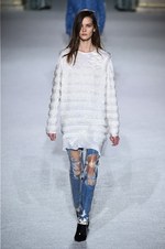 バルマン 2018-19年秋冬コレクション - 進行方向の先には明るい未来が待っている｜写真24