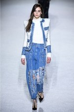 バルマン 2018-19年秋冬コレクション - 進行方向の先には明るい未来が待っている｜写真26