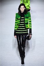 バルマン 2018-19年秋冬コレクション - 進行方向の先には明るい未来が待っている｜写真47